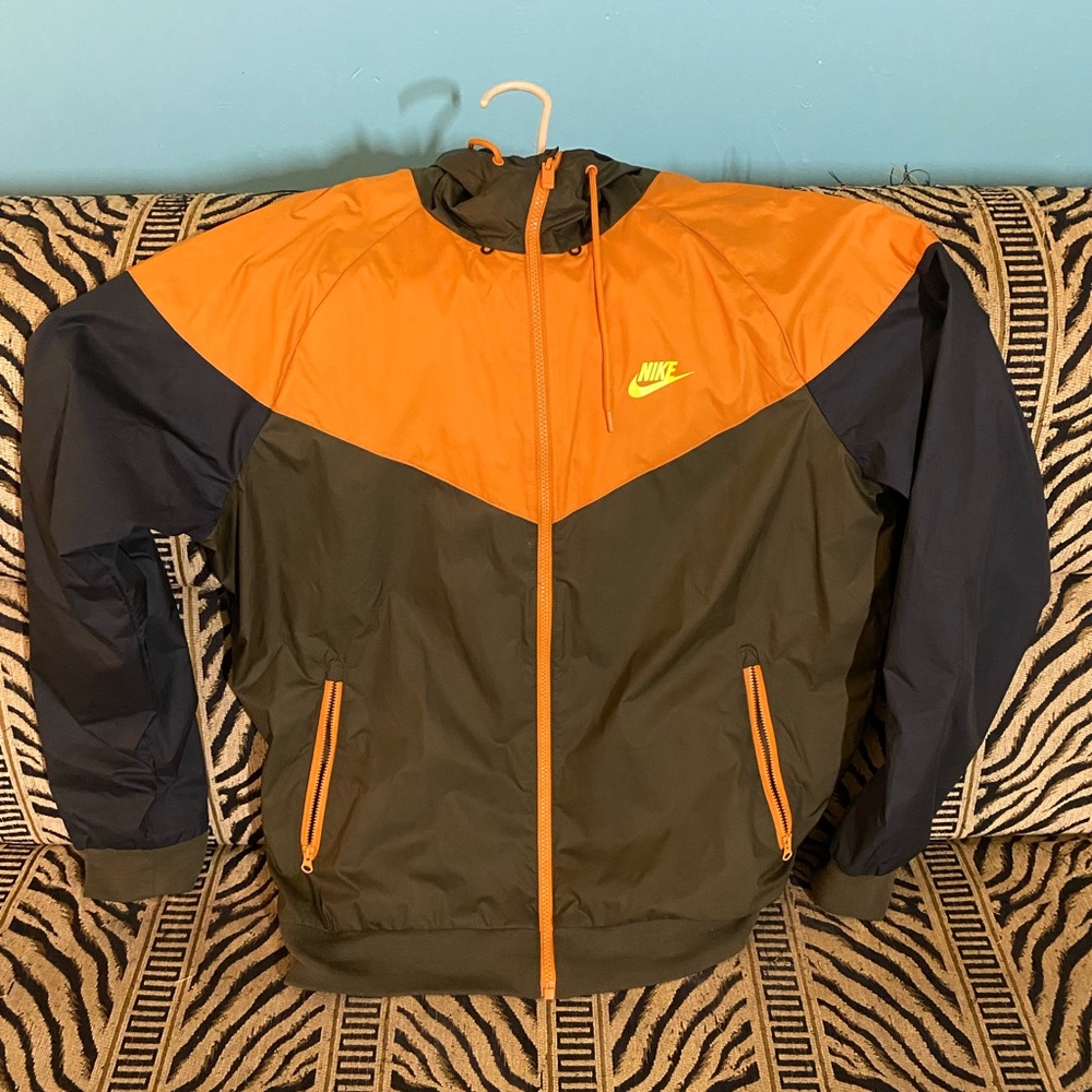 Nike Windrunner - image 1